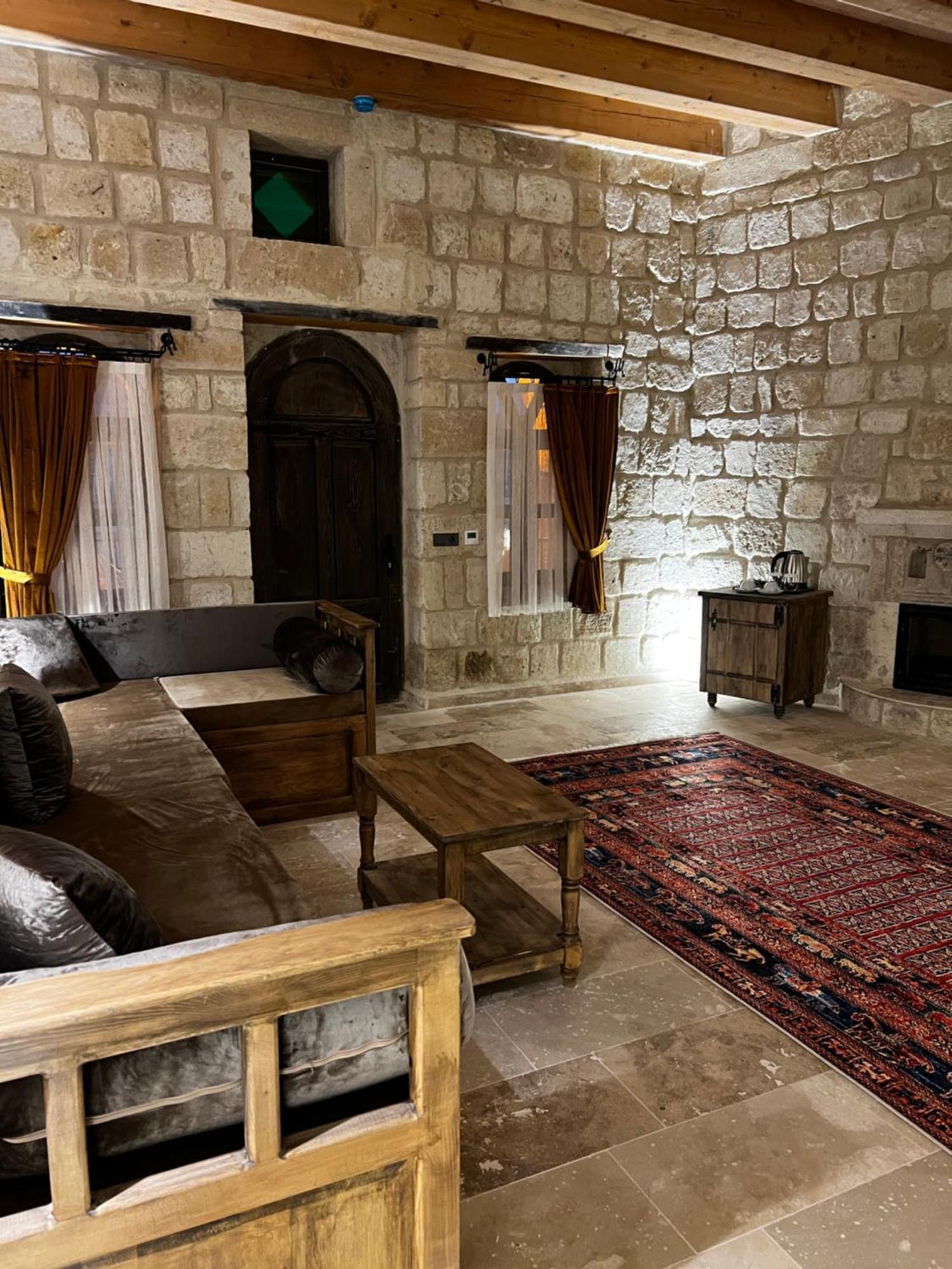 فندق Chakra Special Caves أوروغوبْ المظهر الخارجي الصورة